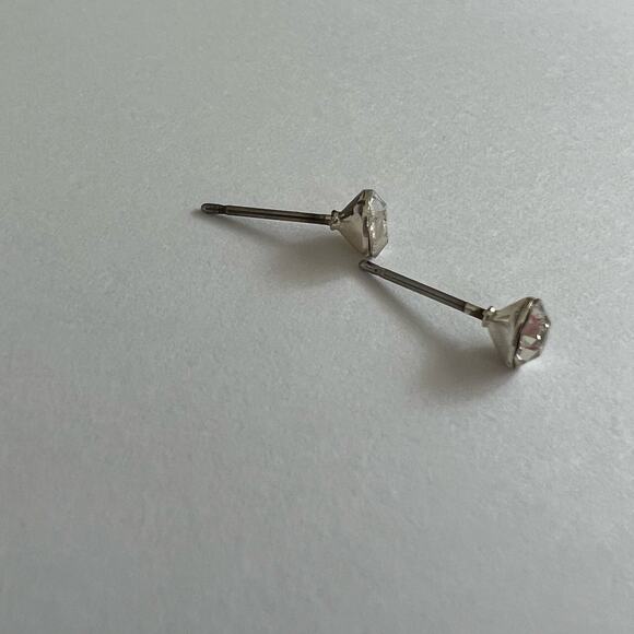 Dainty Silver Tone Crystal Rhinestone Stud Earrings Classic Round Sparkle Mini - Picture 4 of 5